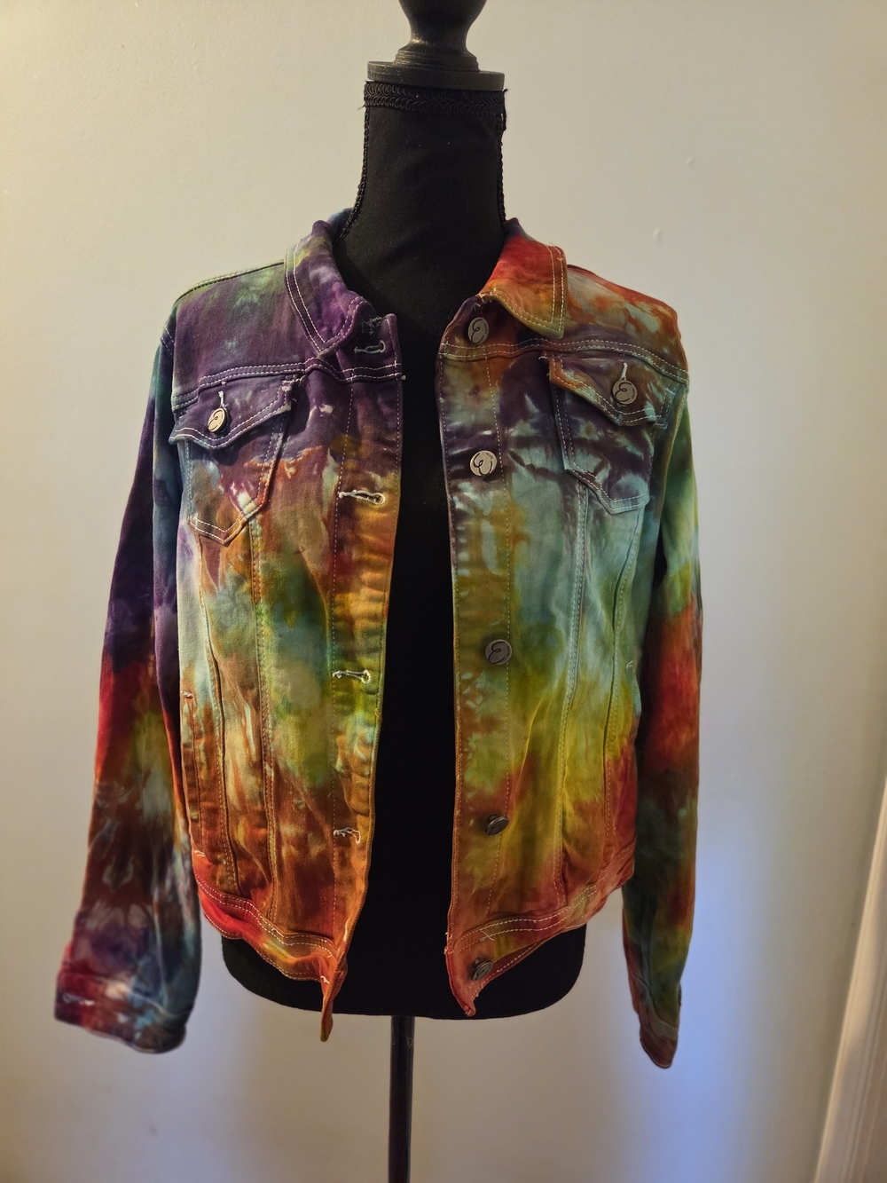 VINTAGE- Tie-Dye Rainbow Denim Jacket - Multicolor